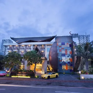 水明漾日落感受酒店 **** 塞米亚克
